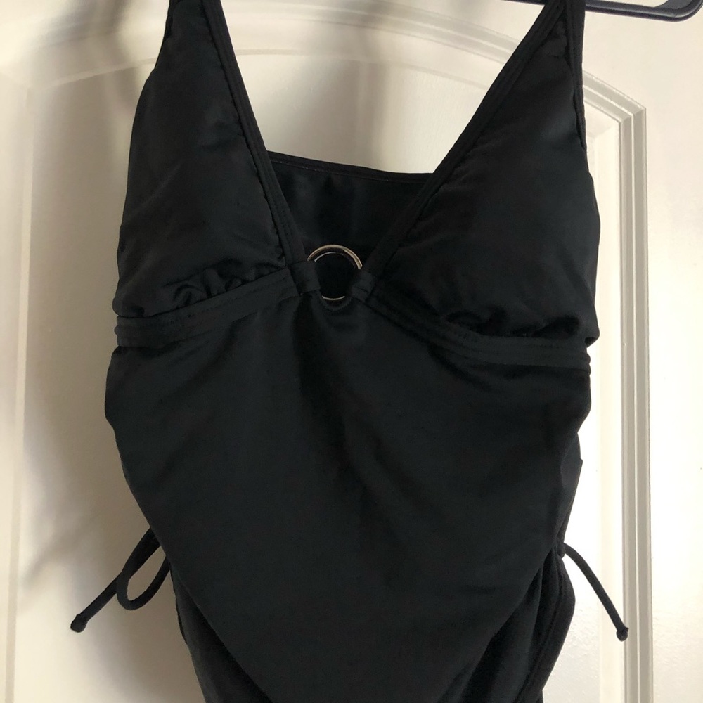 Bathing suit top